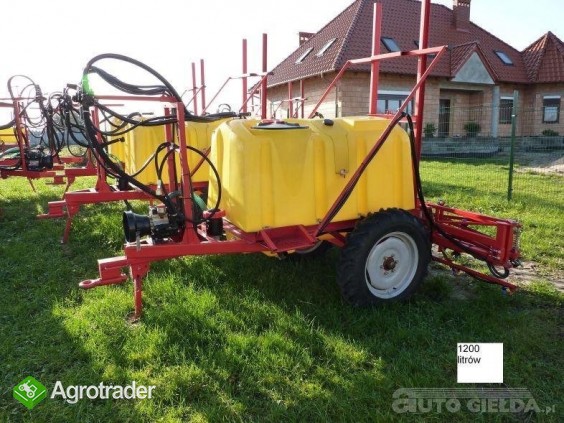 OPRYSKIWACZ 1500L, 2000L,